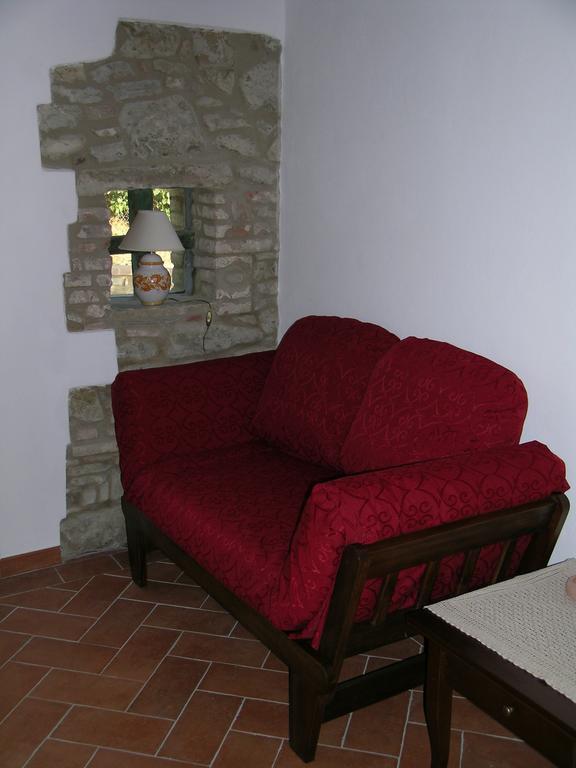 Agriturismo Podere Ossaia Cortona Habitación foto