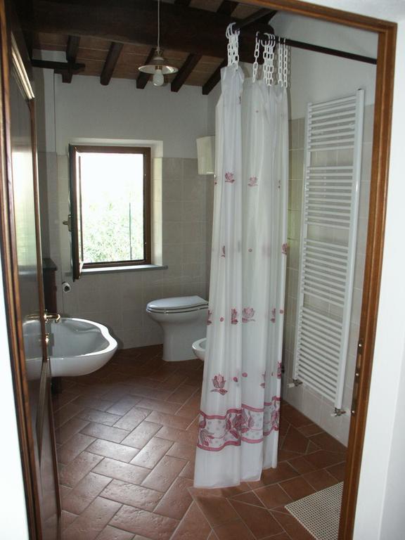 Agriturismo Podere Ossaia Cortona Habitación foto