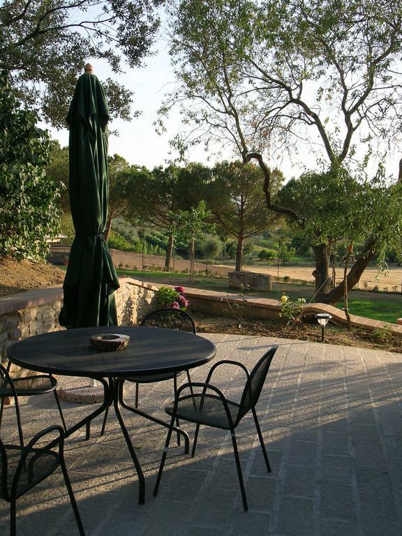 Agriturismo Podere Ossaia Cortona Habitación foto